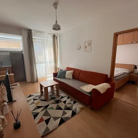 Apartment Neva *